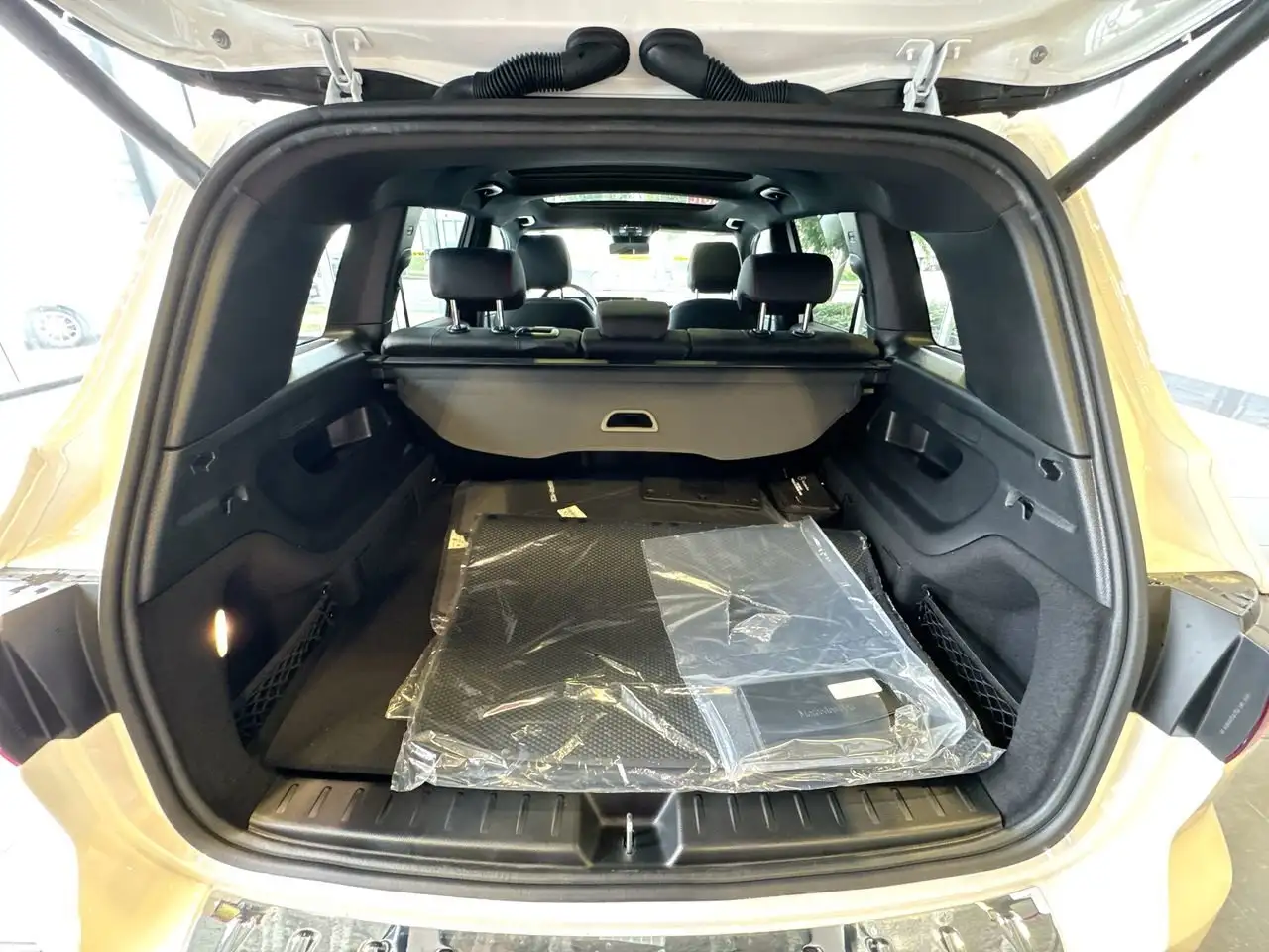 Mercedes-Benz GLB fotografie Mercedes-Benz GLB