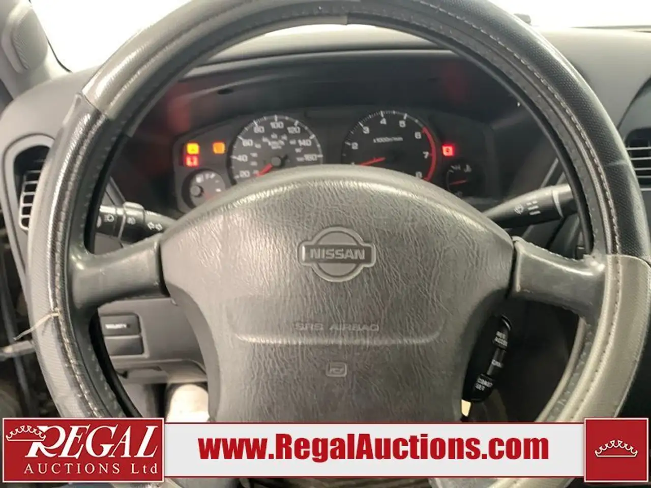 Nissan Pathfinder photo Nissan Pathfinder