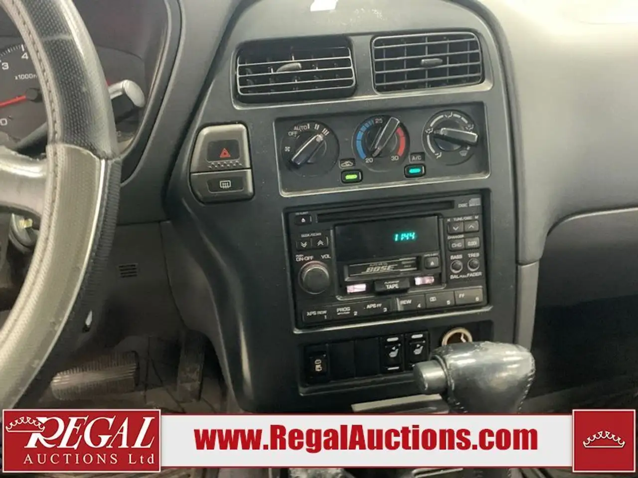 Nissan Pathfinder photo Nissan Pathfinder