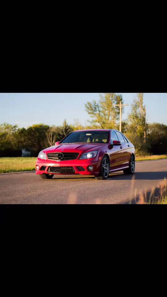 Mercedes-Benz C-Class снимка Mercedes-Benz C-Class