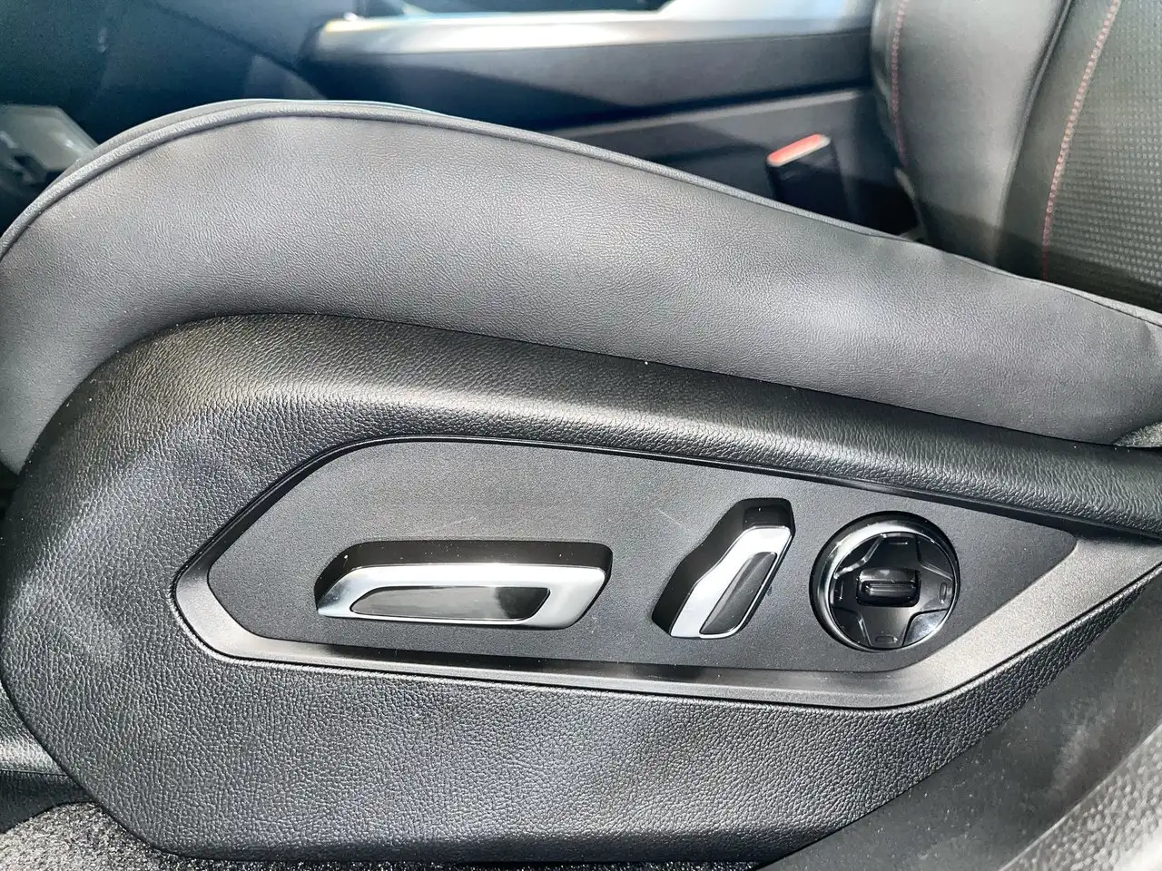 Acura RDX снимка Acura RDX