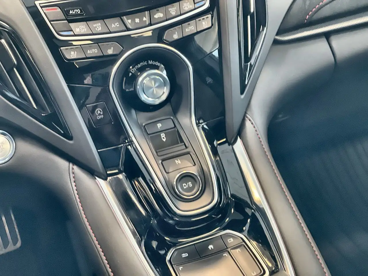 Acura RDX снимка Acura RDX