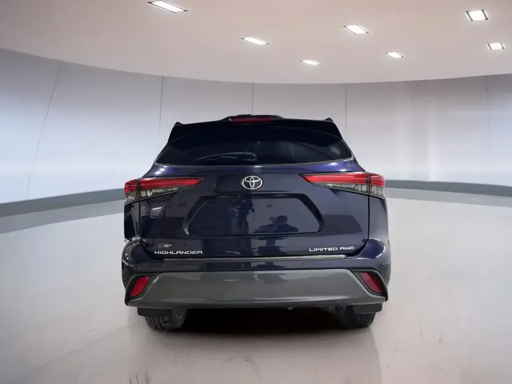 Toyota Highlander photo Toyota Highlander
