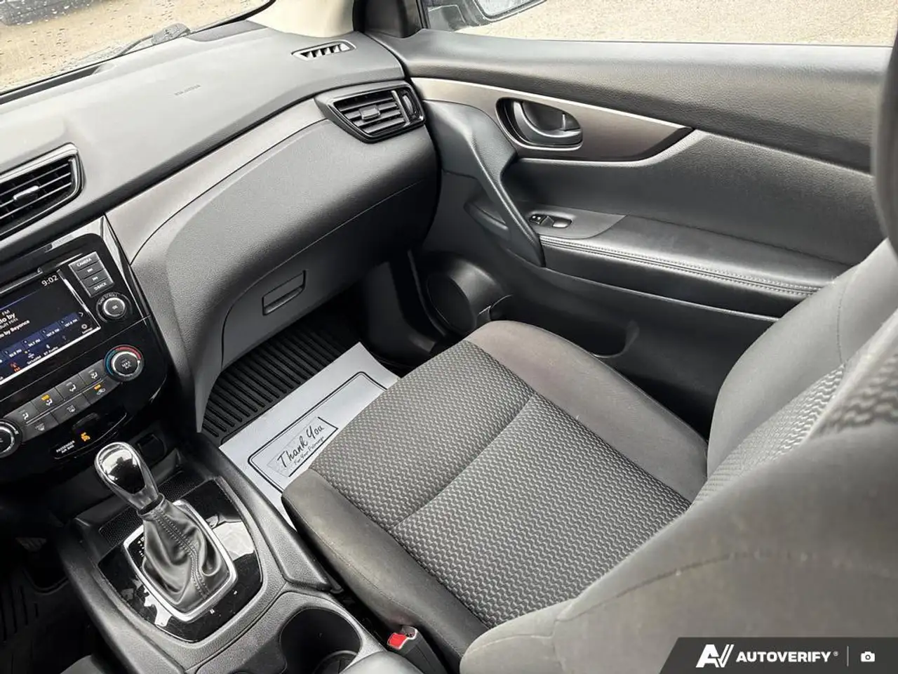 Nissan Qashqai снимка Nissan Qashqai