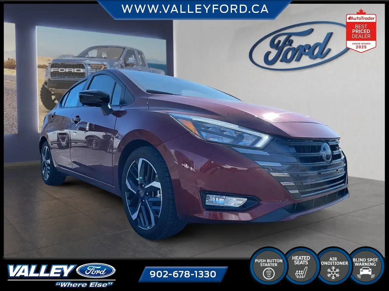 Nissan Versa снимка Nissan Versa