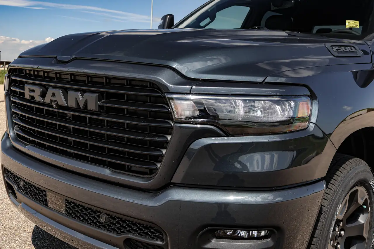 RAM 1500 photo RAM 1500