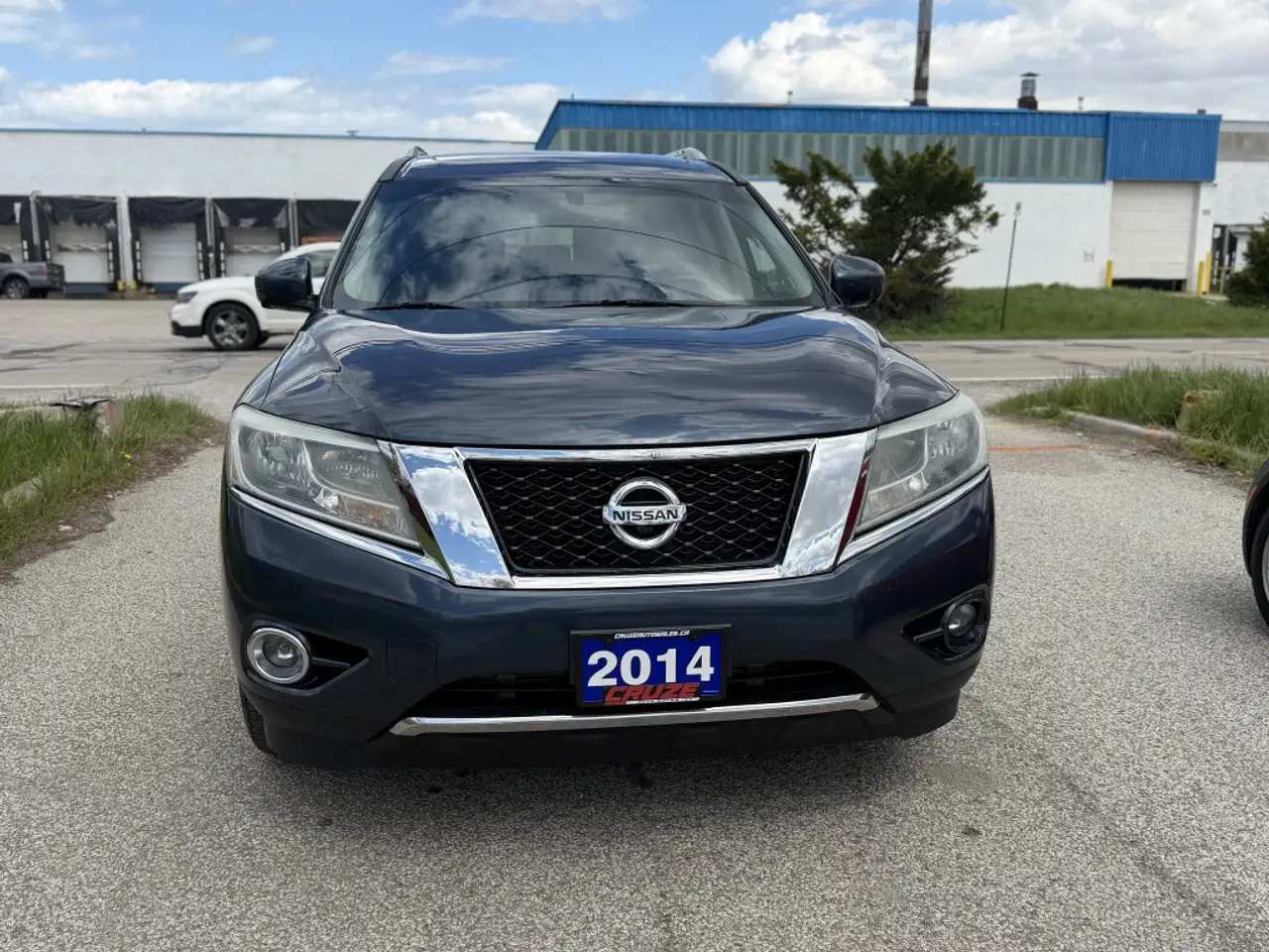 Nissan Pathfinder fotografie Nissan Pathfinder