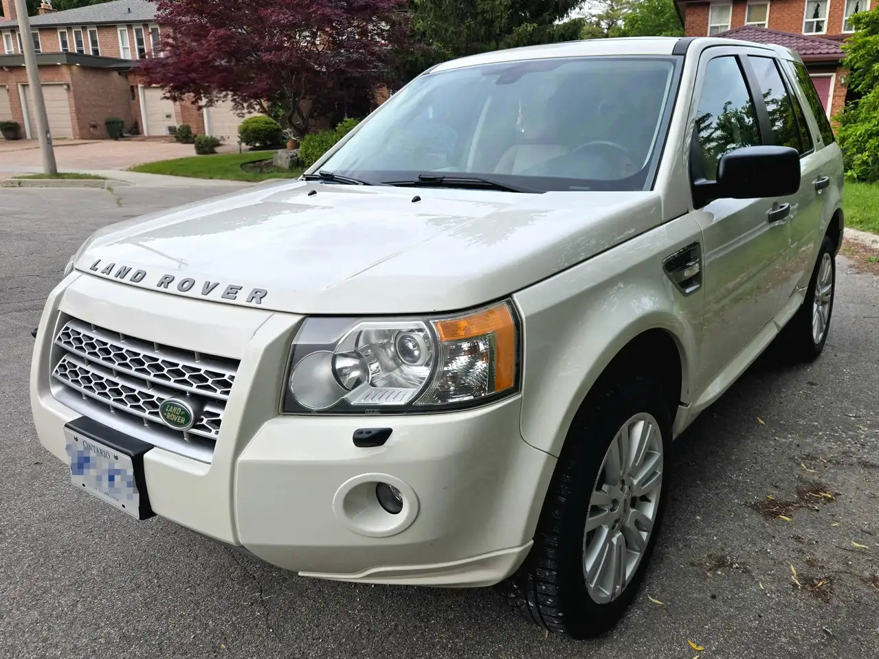 2009 Land Rover LR2