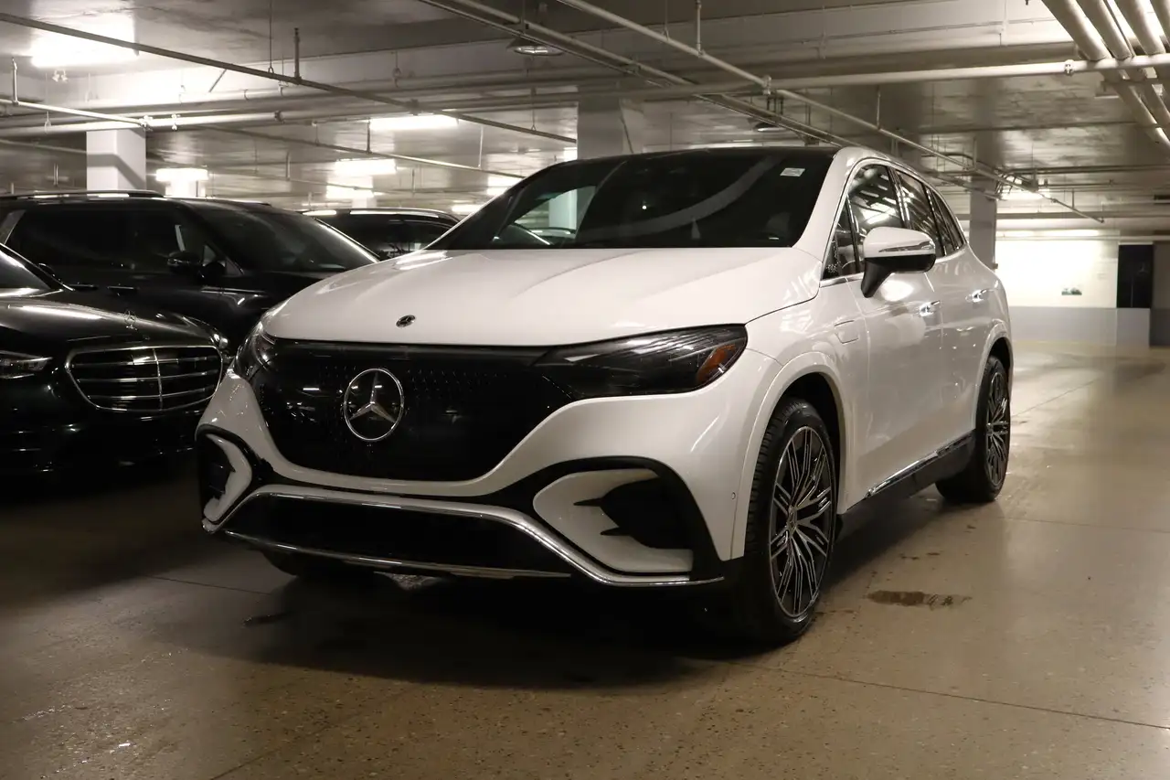 Mercedes-Benz EQE снимка Mercedes-Benz EQE