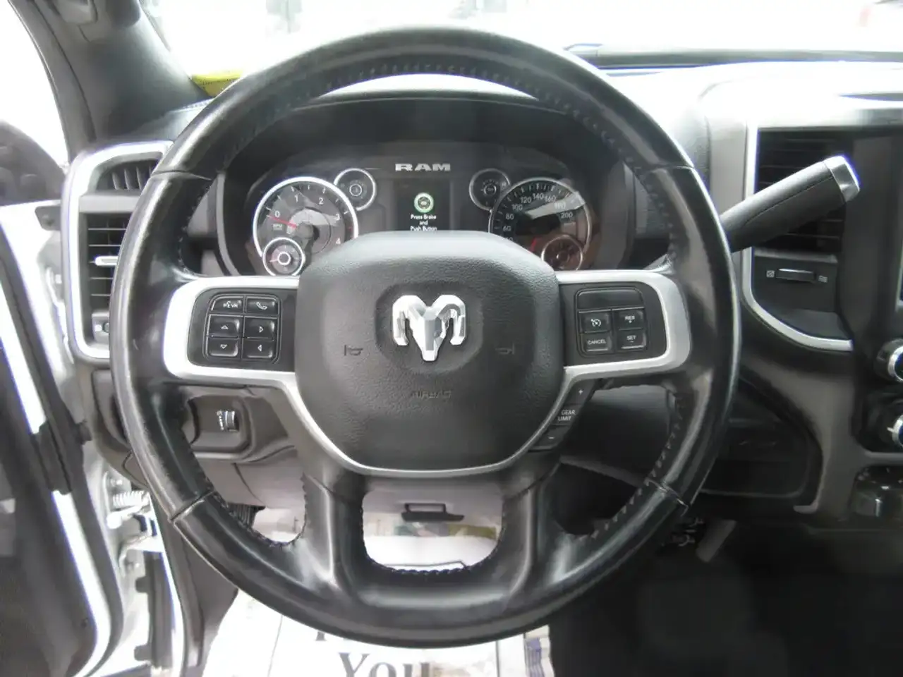 RAM 3500 снимка RAM 3500
