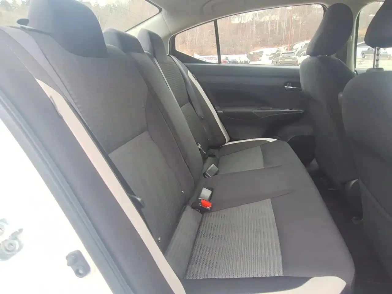 Nissan Versa fotografie Nissan Versa