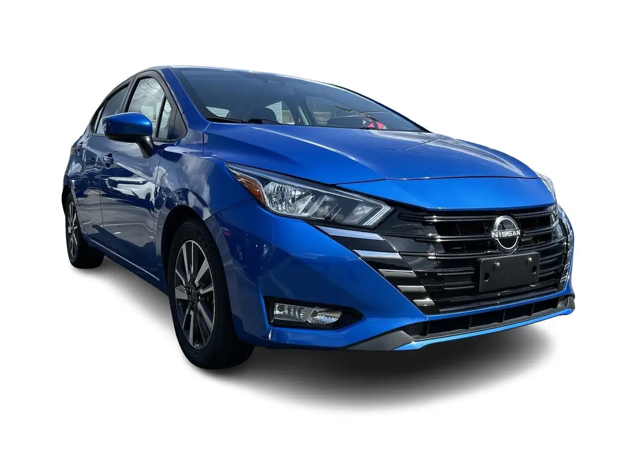 Nissan Versa снимка Nissan Versa