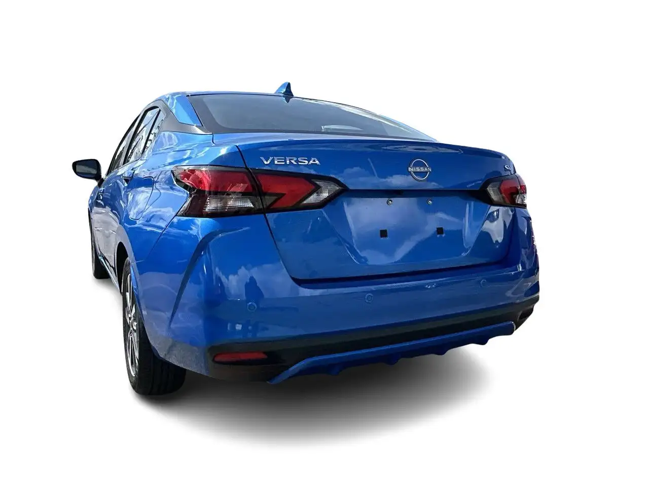 Nissan Versa снимка Nissan Versa