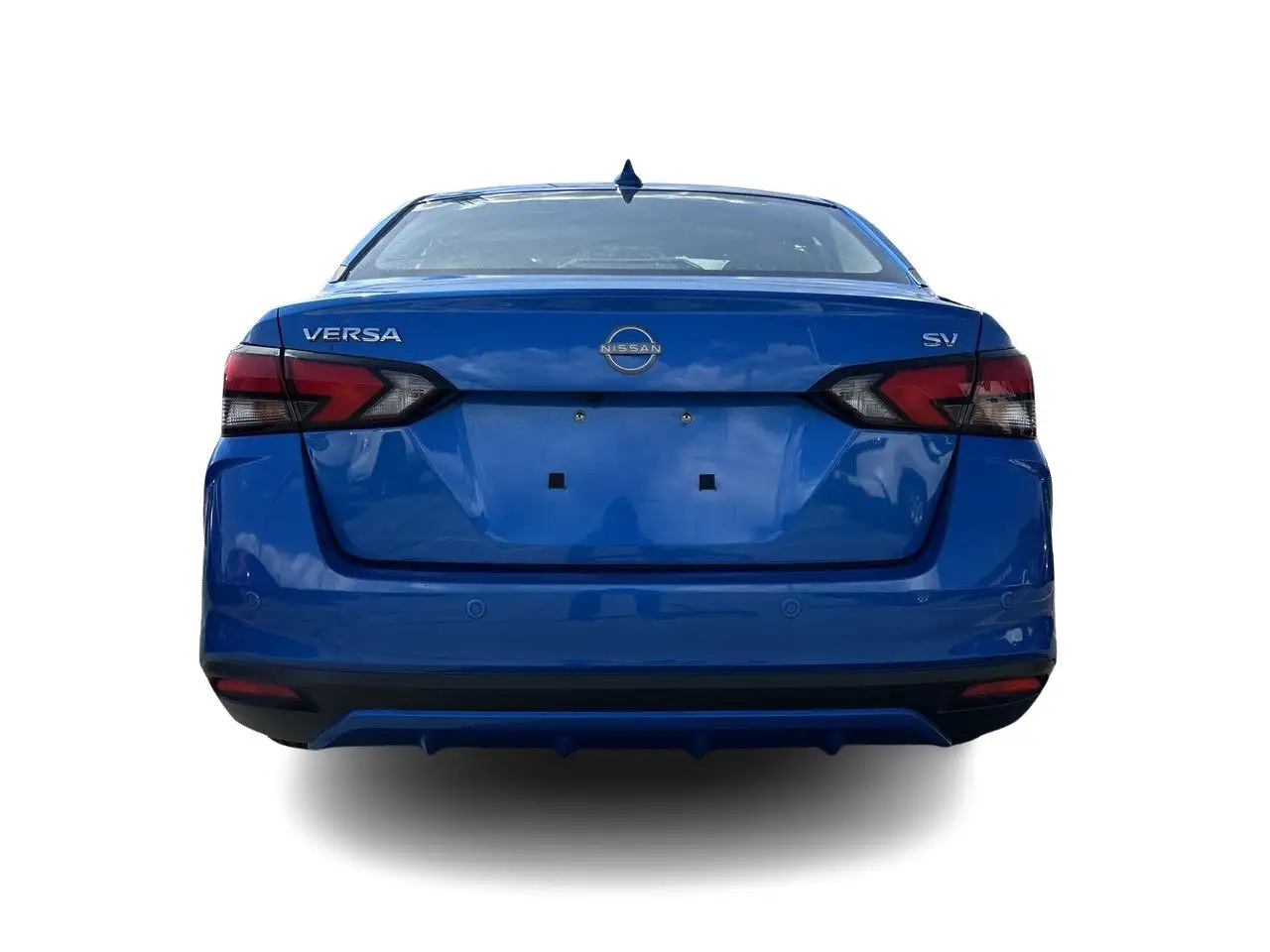 Nissan Versa снимка Nissan Versa