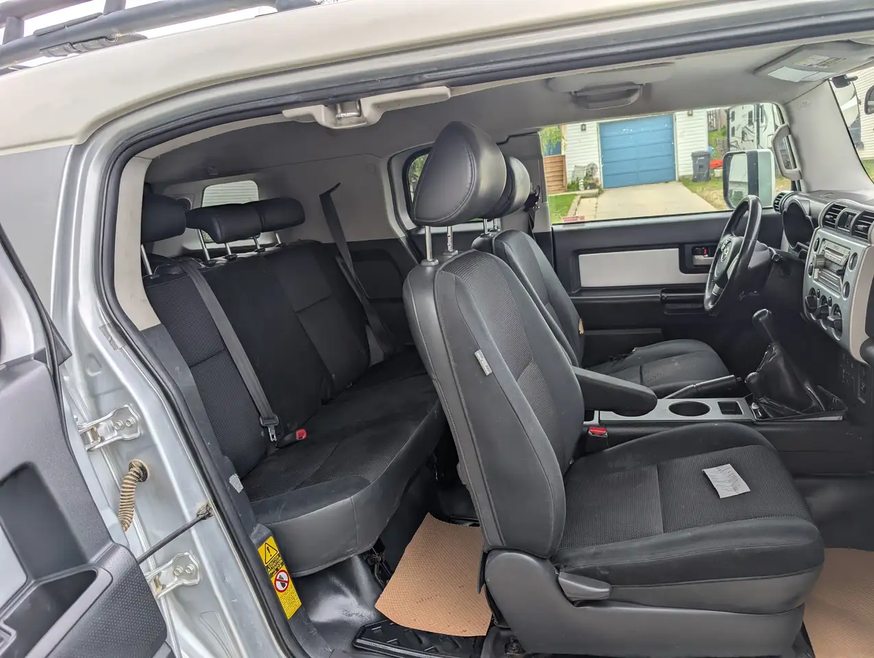 Toyota FJ Cruiser снимка Toyota FJ Cruiser