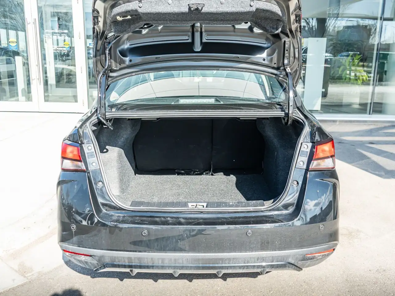 Nissan Versa fotografie Nissan Versa