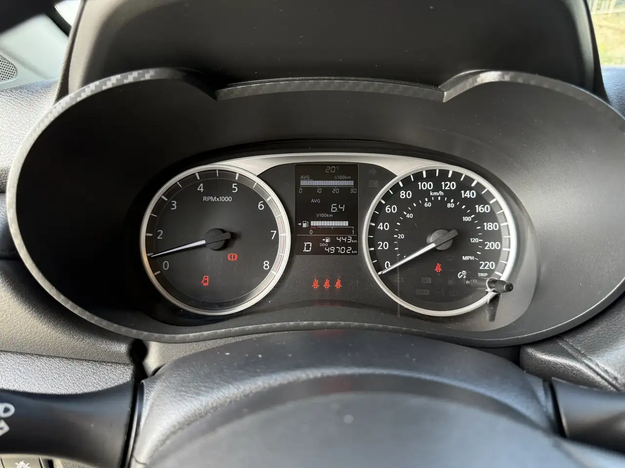 Nissan Versa снимка Nissan Versa