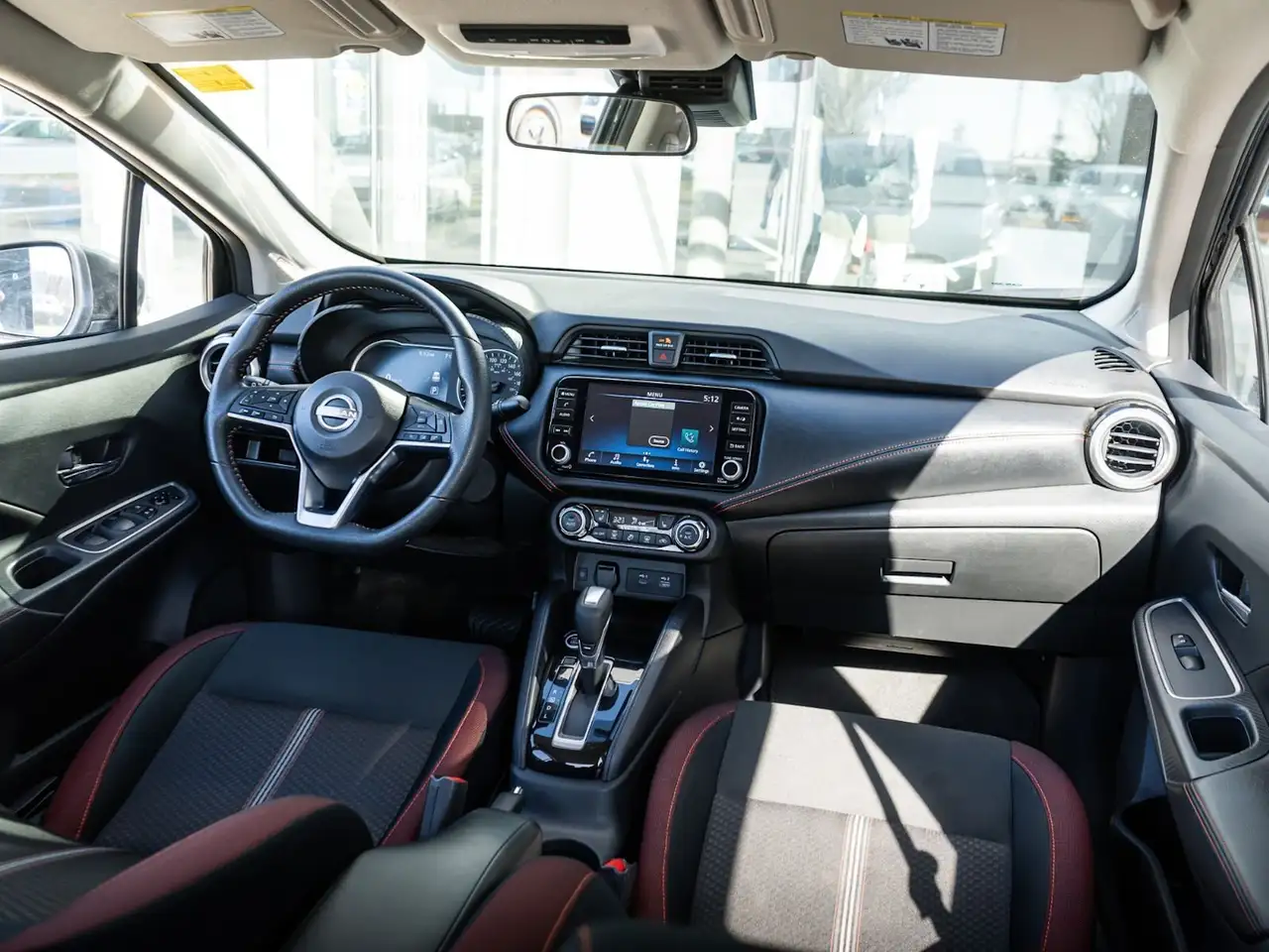 Nissan Versa fotografie Nissan Versa
