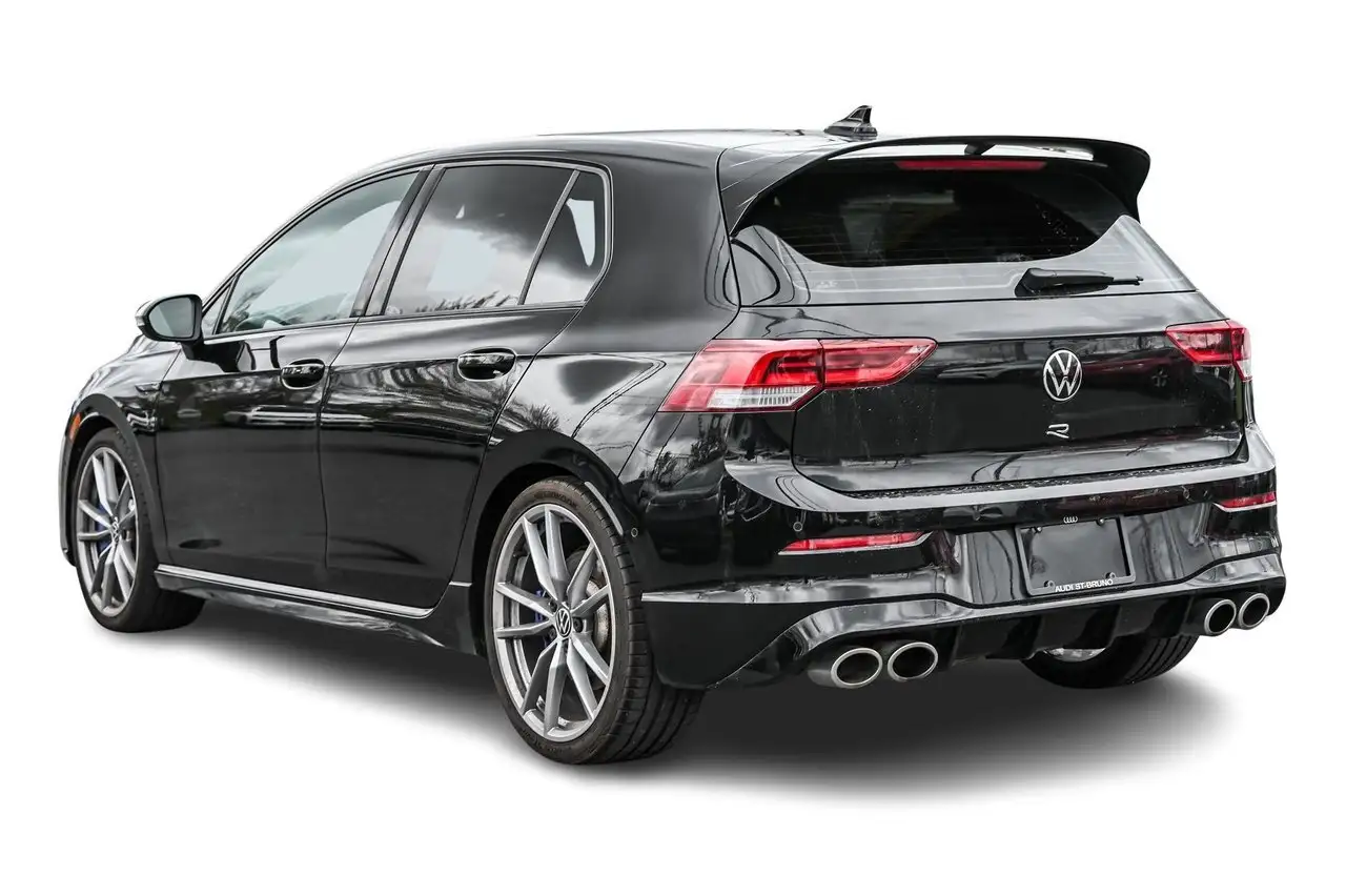 Volkswagen Golf R снимка Volkswagen Golf R