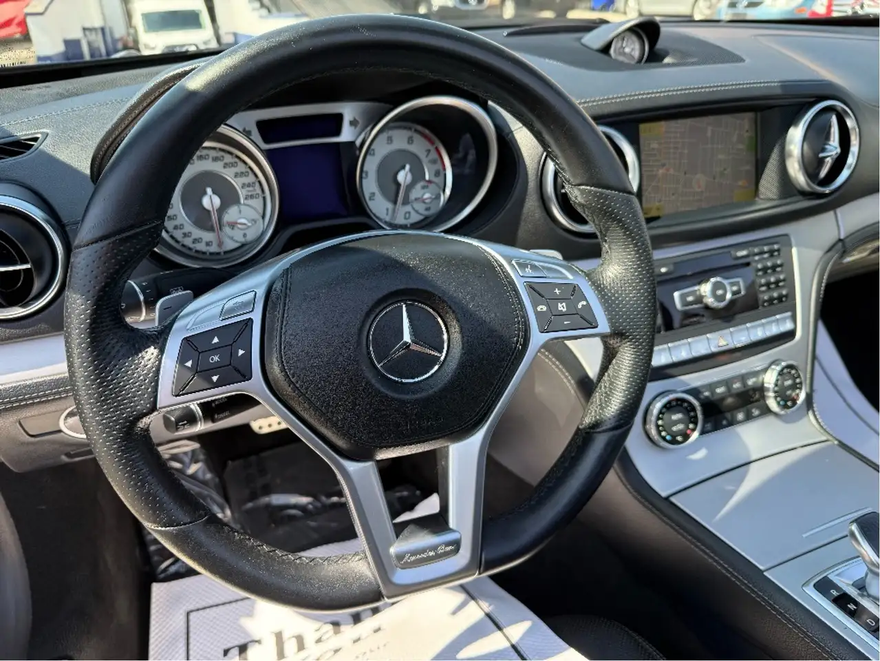 Mercedes-Benz SL fotografie Mercedes-Benz SL