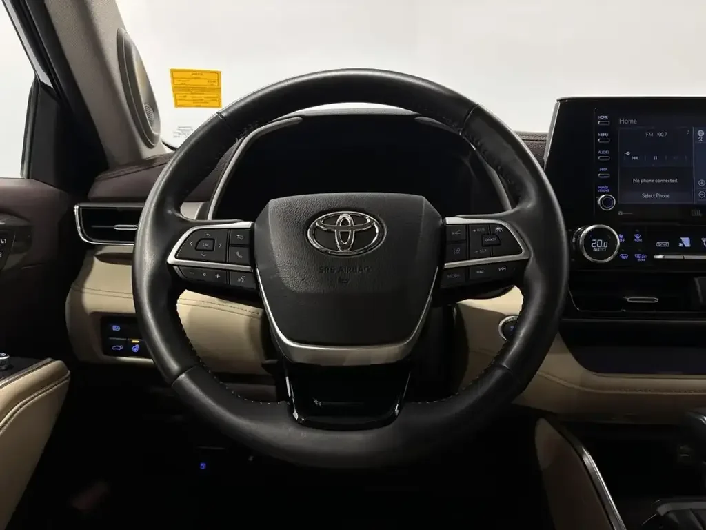 Toyota Highlander photo Toyota Highlander