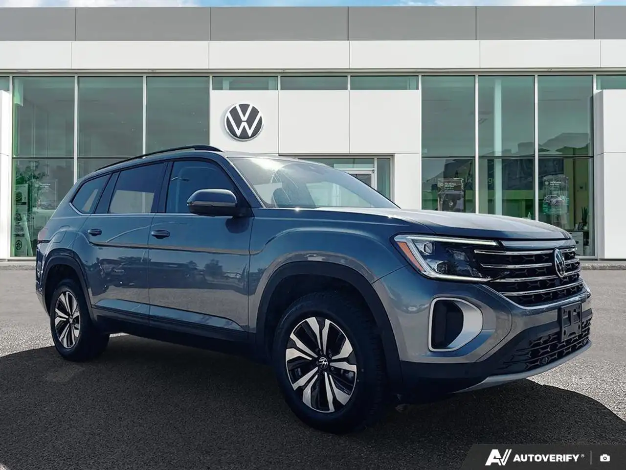 Volkswagen Atlas снимка Volkswagen Atlas