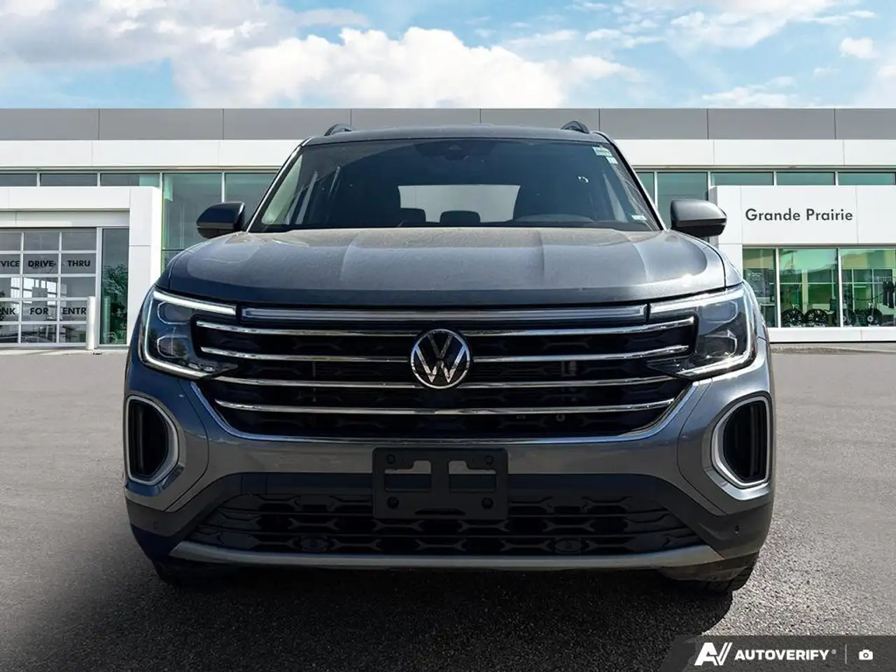 Volkswagen Atlas снимка Volkswagen Atlas