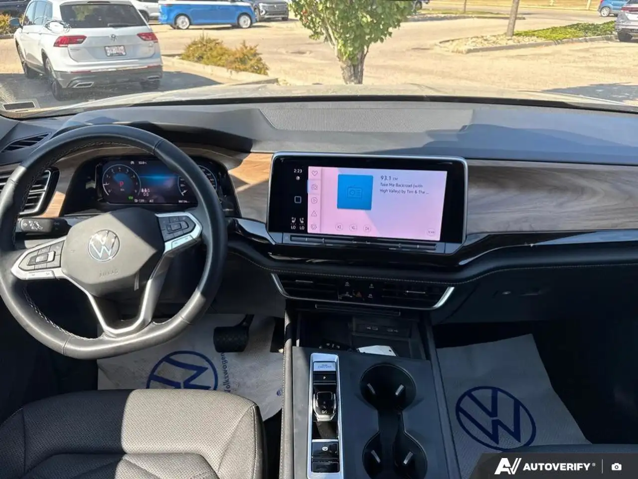 Volkswagen Atlas снимка Volkswagen Atlas