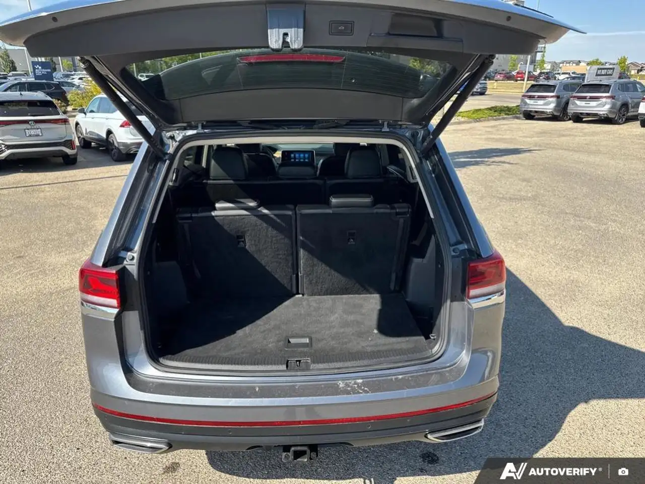 Volkswagen Atlas снимка Volkswagen Atlas