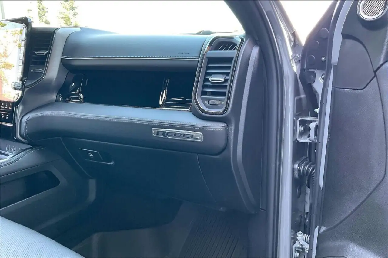 RAM 2500 снимка RAM 2500