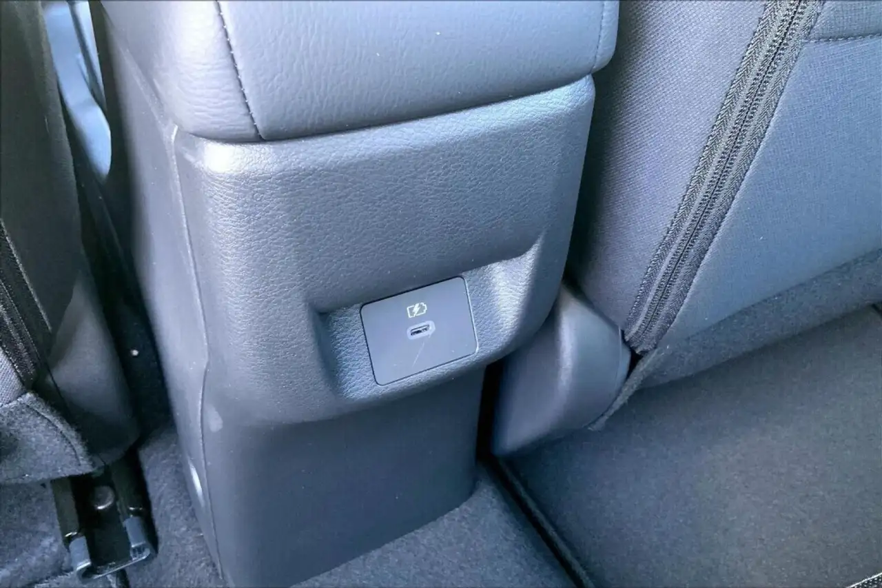 Nissan Versa fotografie Nissan Versa