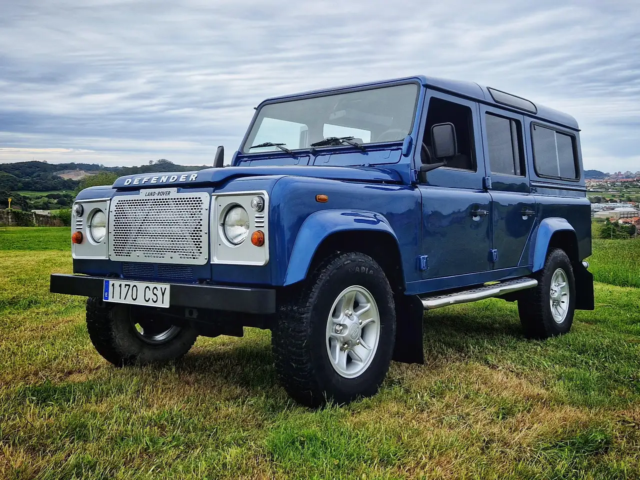 2004 Land Rover Defender