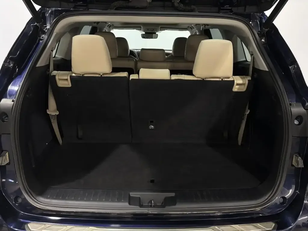 Toyota Highlander photo Toyota Highlander