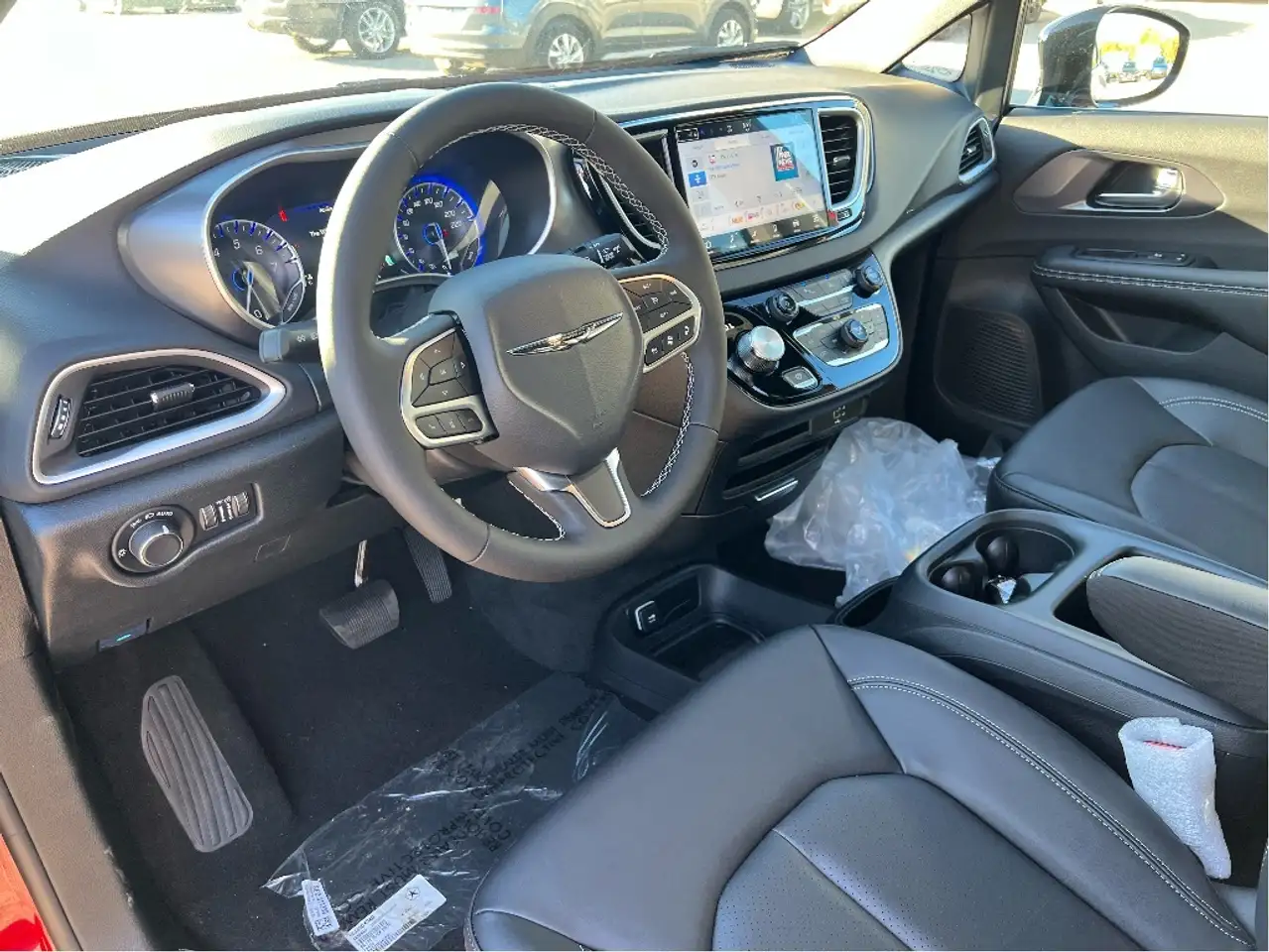 Chrysler Grand Caravan photo Chrysler Grand Caravan