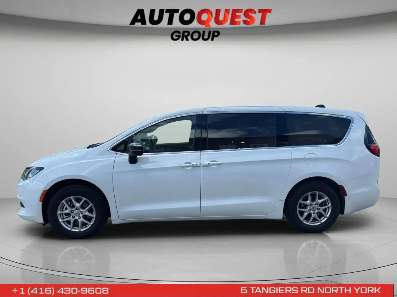 Chrysler Grand Caravan photo Chrysler Grand Caravan
