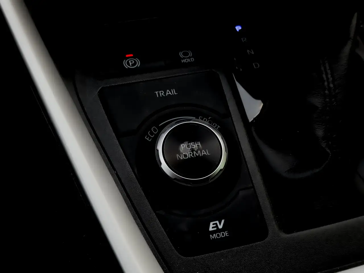 Toyota RAV 4 photo Toyota RAV 4