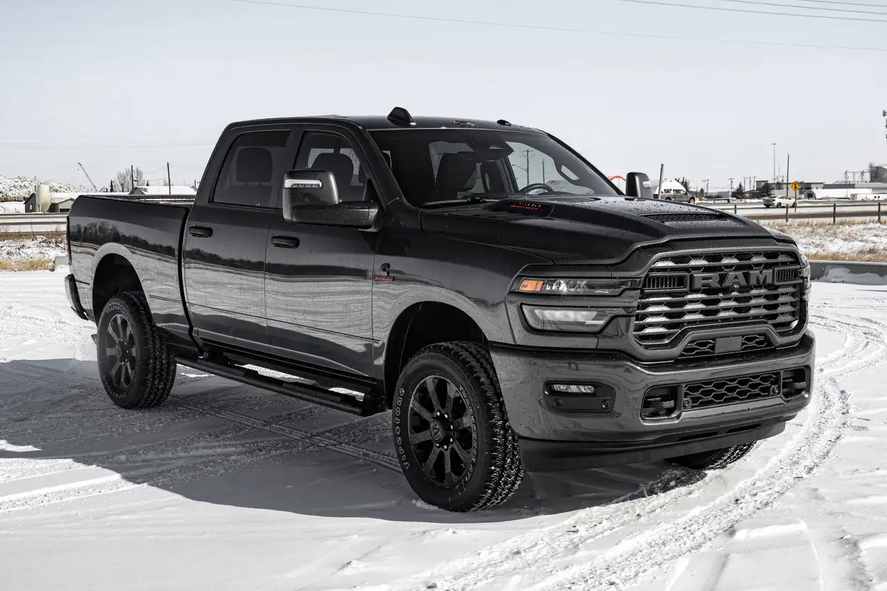 RAM 2500 снимка RAM 2500