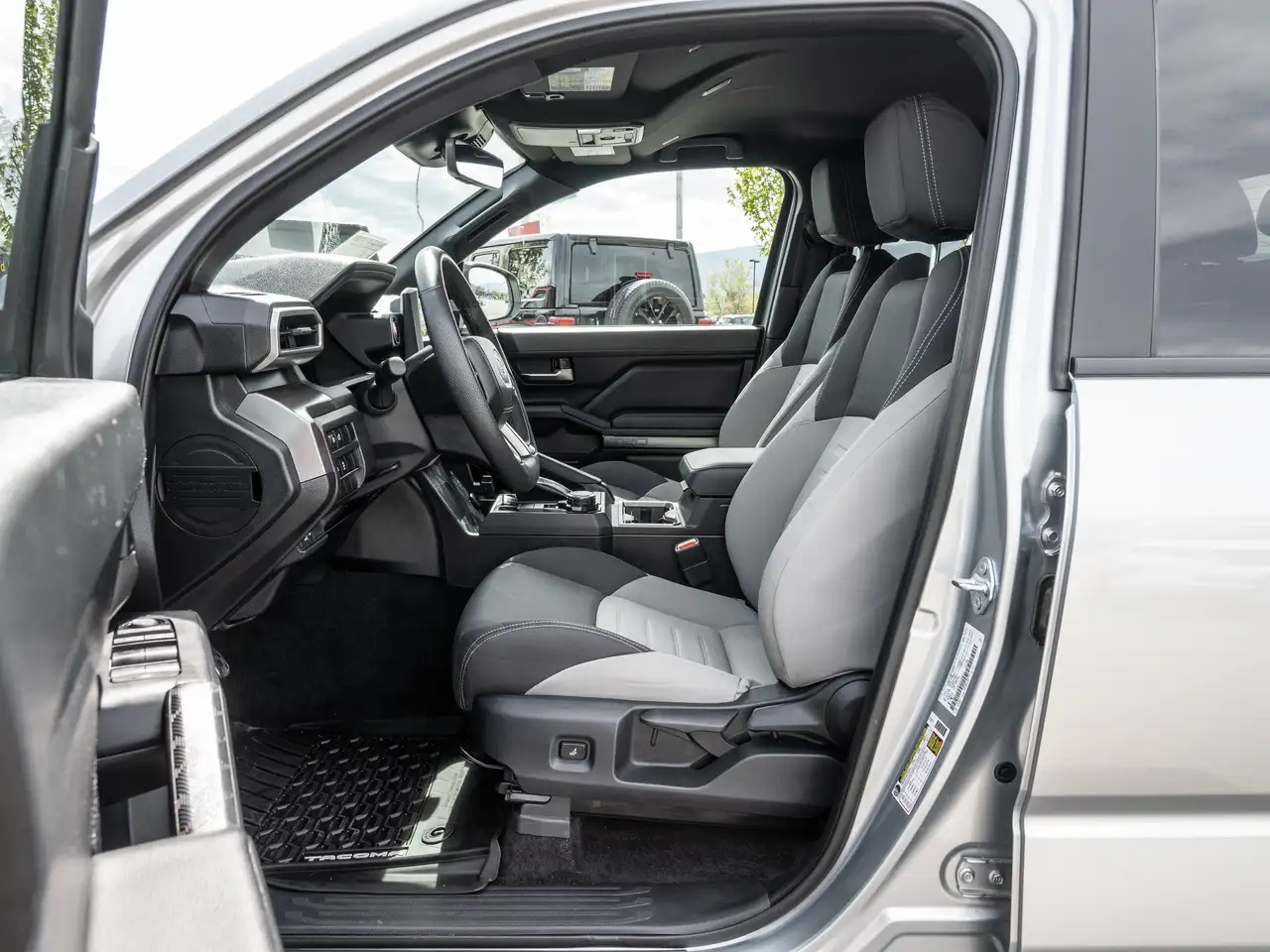Toyota Tacoma снимка Toyota Tacoma
