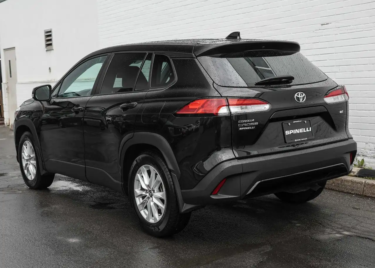 Toyota Corolla Cross photo Toyota Corolla Cross