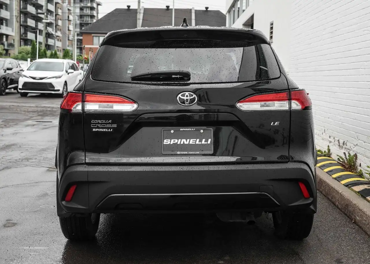 Toyota Corolla Cross photo Toyota Corolla Cross
