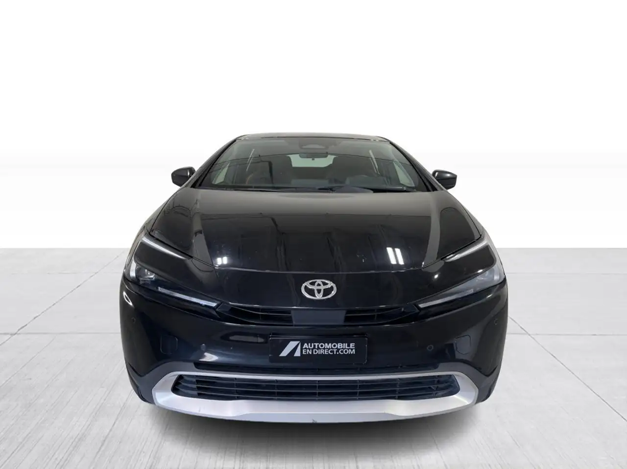 Toyota Prius Prime photo Toyota Prius Prime