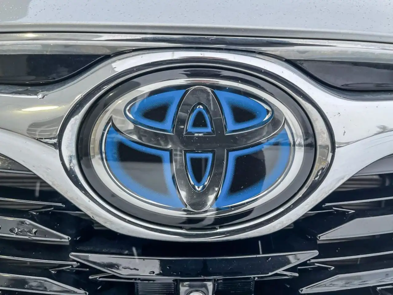 Toyota Highlander снимка Toyota Highlander