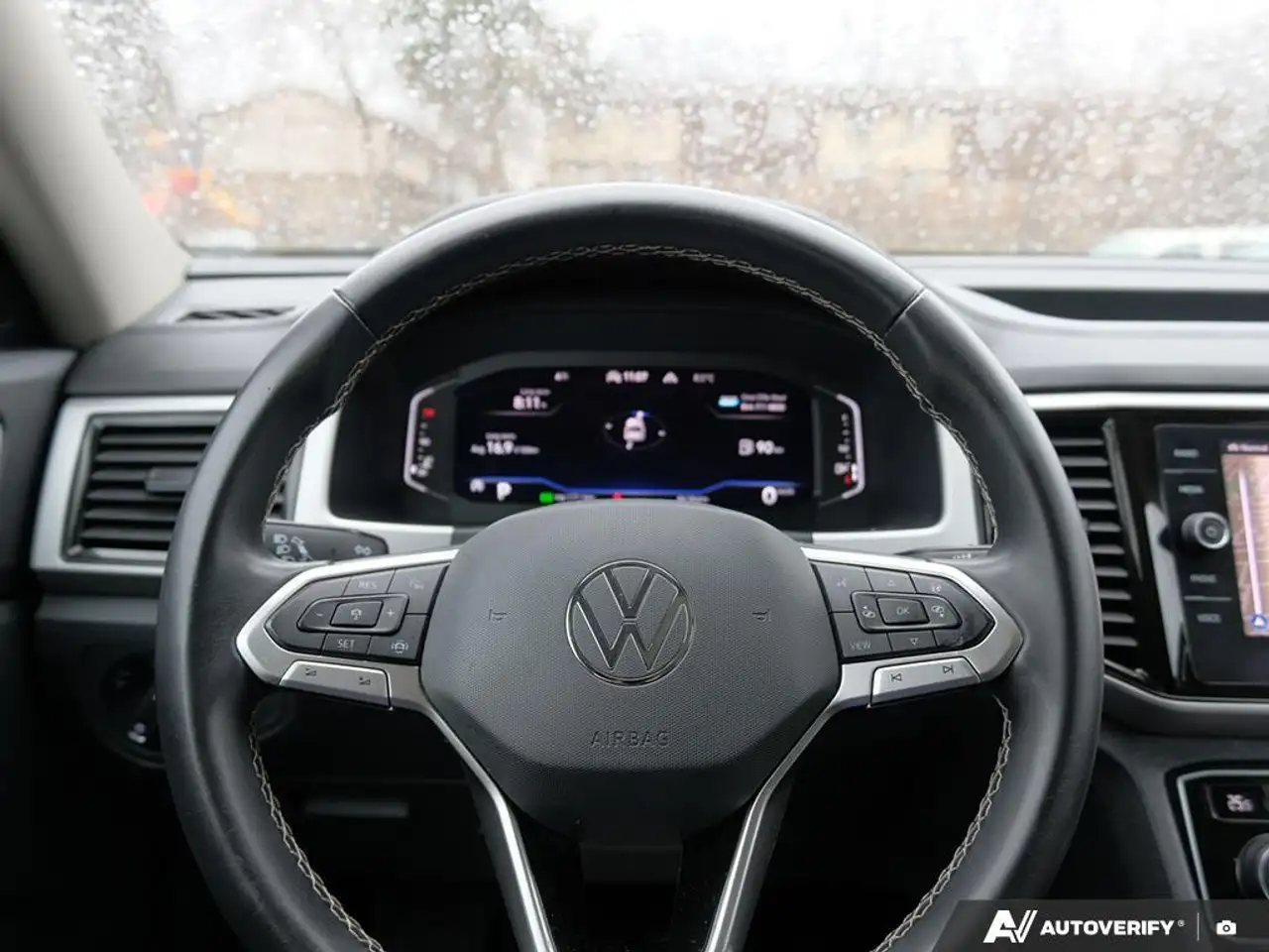 Volkswagen Atlas снимка Volkswagen Atlas