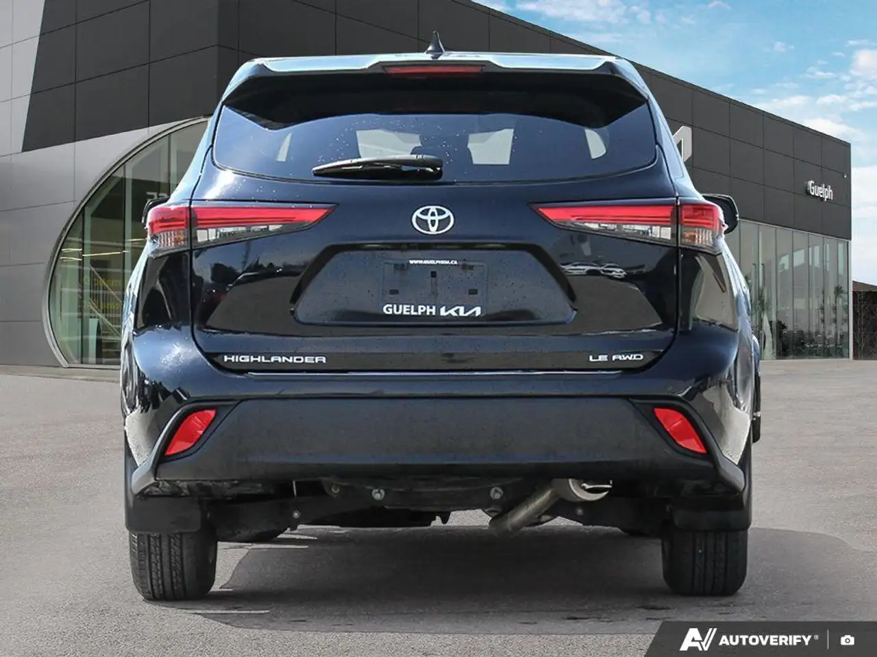 Toyota Highlander снимка Toyota Highlander