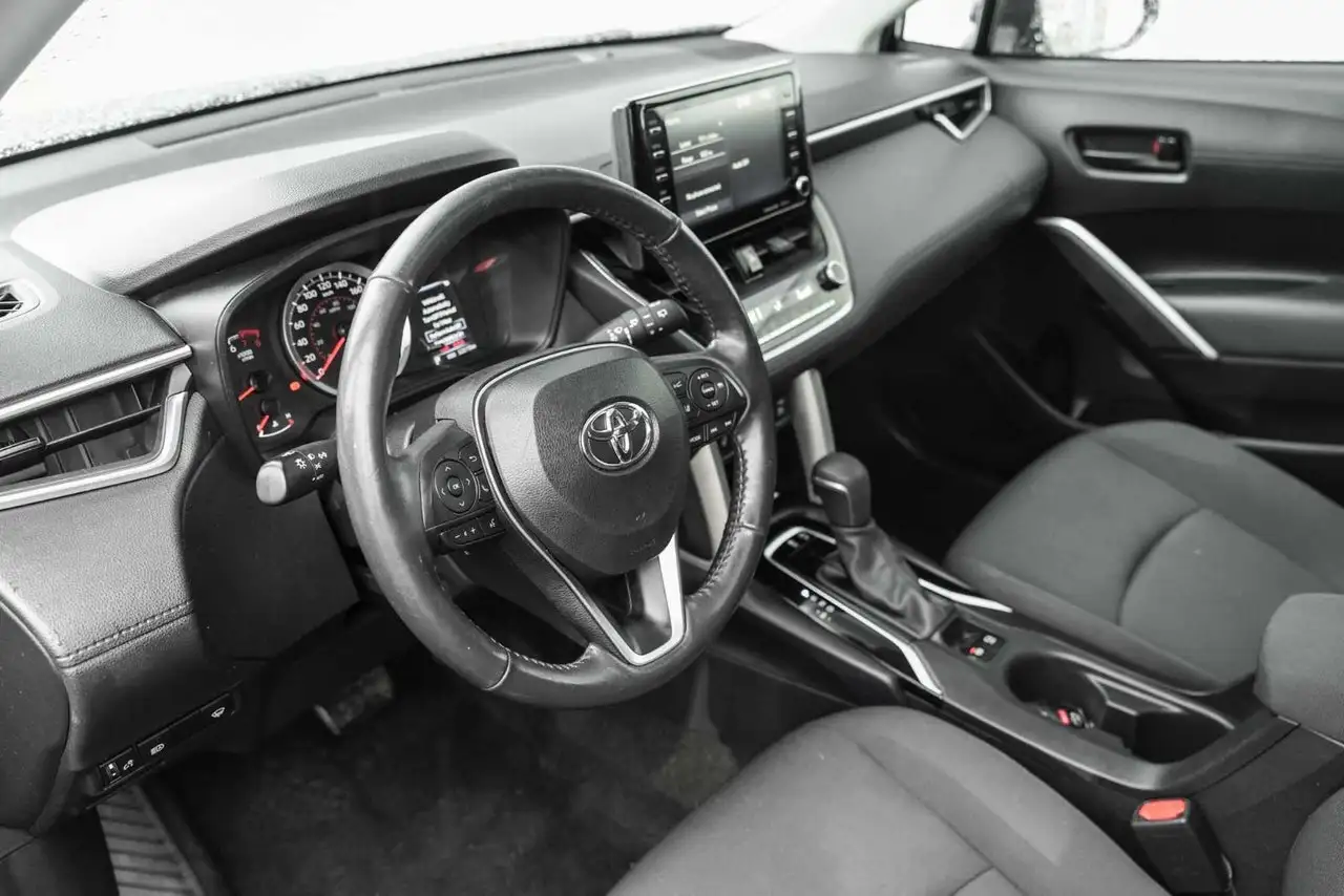 Toyota Corolla Cross снимка Toyota Corolla Cross