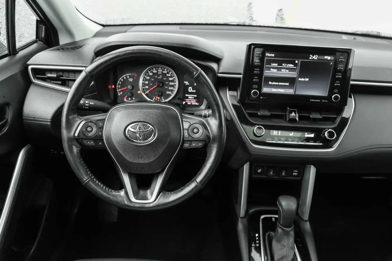 Toyota Corolla Cross снимка Toyota Corolla Cross