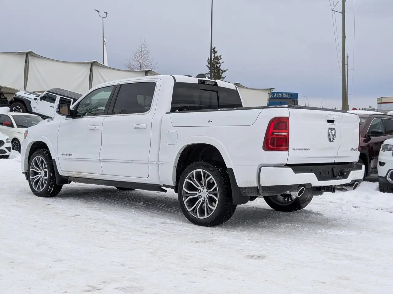 RAM 1500 снимка RAM 1500