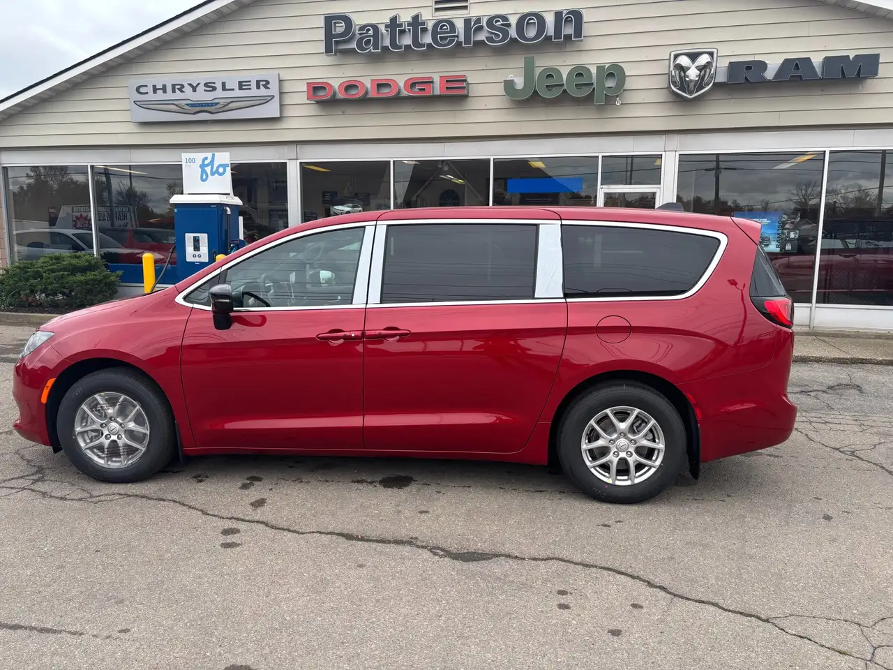 2026 Chrysler Grand Caravan