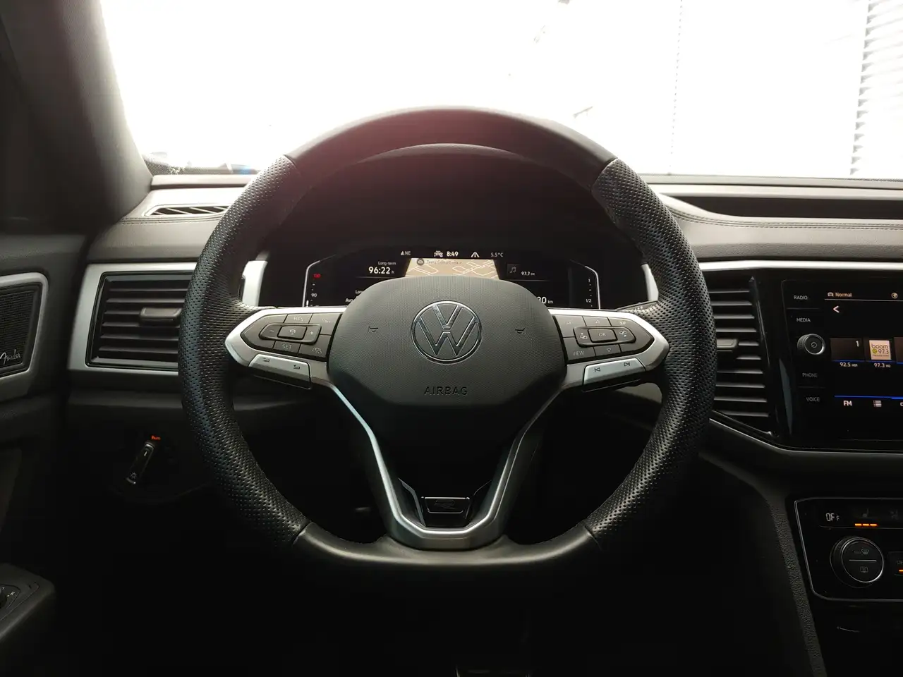 Volkswagen Atlas снимка Volkswagen Atlas