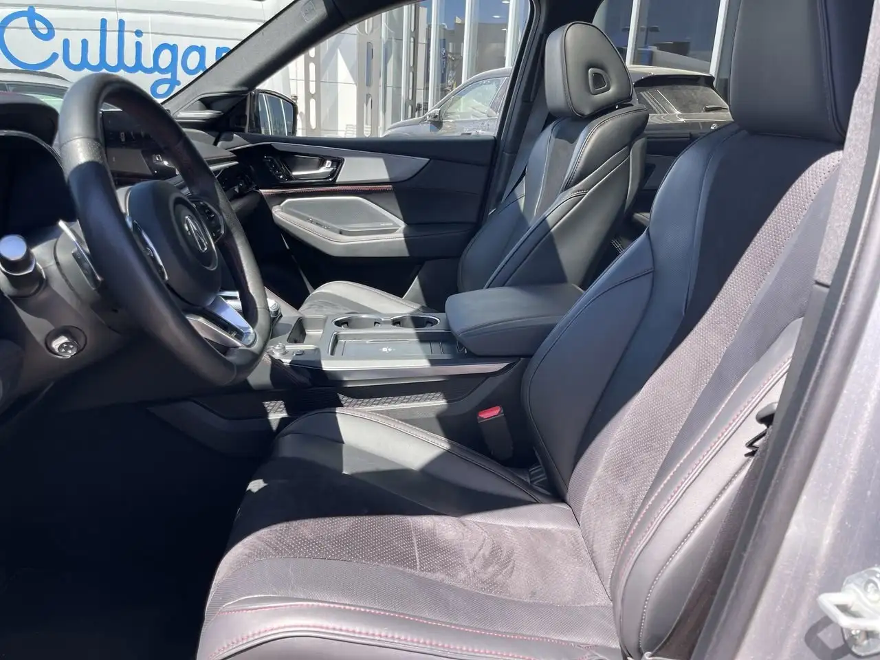 Acura MDX снимка Acura MDX
